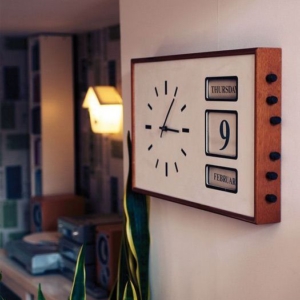 GALLERY FRAME Wood Clock – นาฬิกาไม้กรอบรูป**