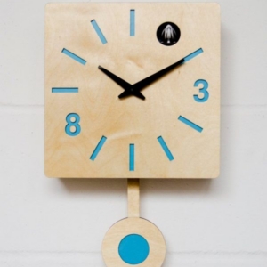 SCANDI SWING Pendulum Clock – นาฬิกาลูกตุ้มนอร์ดิกสีอ่อน**